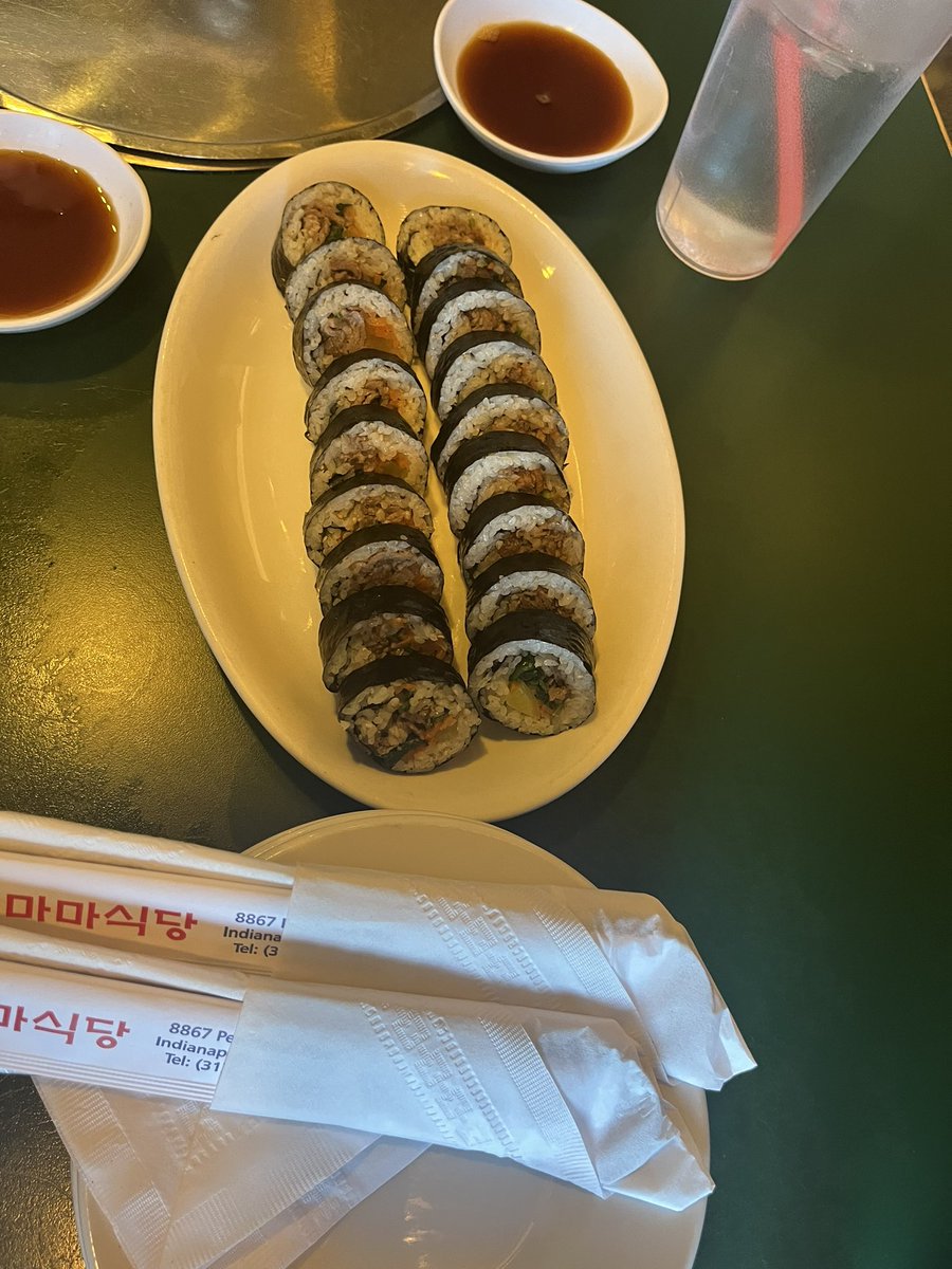 We had some amazing food earlier today at Mama's Korean Restaurant! Great pre-super bowl lunch! (Go Eagles!)