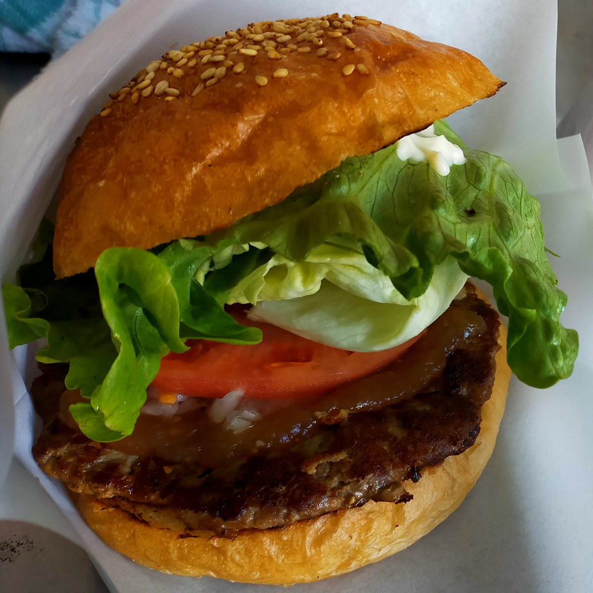 bobsburger2022's tweet image. おはようございます
少し曇っている塘路駅前です。
今更なんですが
やっと自宅にもインターネットが開通しました。
文明人の仲間入りです
そんな本日も11時オープンです。
沢山のお客様お待ちしております
#ネット開通
#光ケーブル
#文明人