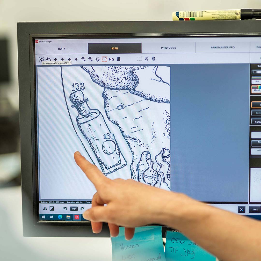 QMtropics's tweet image. Behind the scenes at @avantixaus as we digitise the legacy of one of Australia&apos;s most infamous shipwrecks. From negatives to hand drawn maps we’re making the HMS Pandora archive accessible online bit.ly/3XAedEW
Supported by @bhp #ProjectdigQM #QMNetwork @shipwrekmermaid