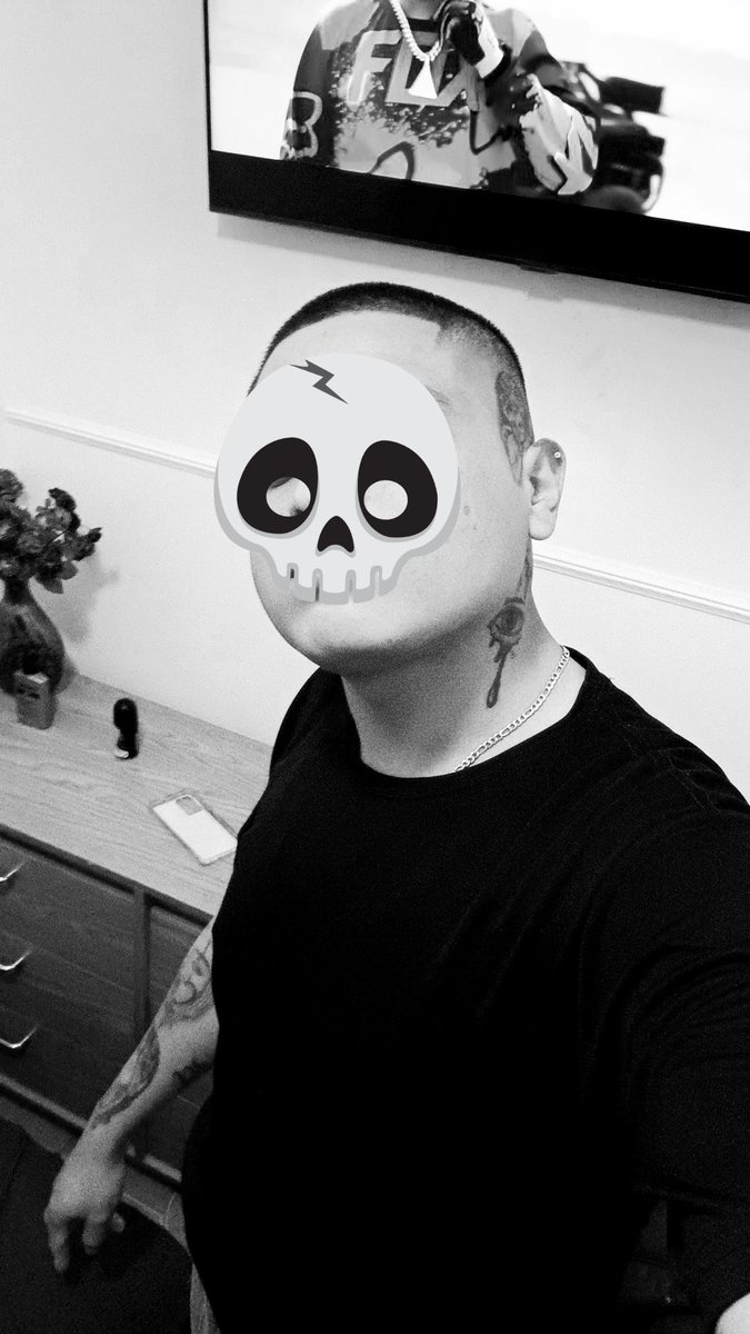 TonySingle36's tweet photo. Un chacalon, lo que tú esposa necesita 🔥🔥 single disponible 👹🔥😈 https://t.co/IDW1Stz9DX