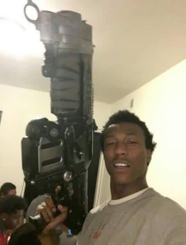 cxmmiio's tweet photo. @Swish328 Tell ASAP I want the smoke 🤣 https://t.co/phOU9m7fuO