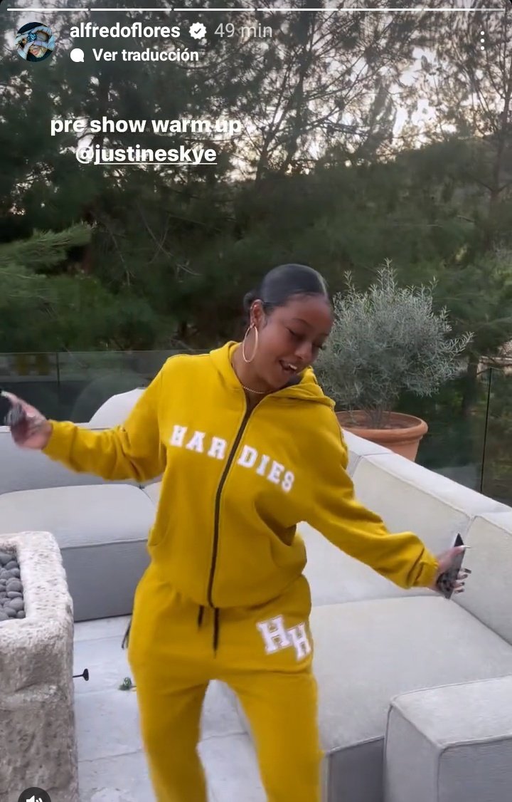 📍| La fiesta fue en la casa de los Biebers y estaban Alfredo Flores, Justine Skye, Lori Harvey, entre otros.