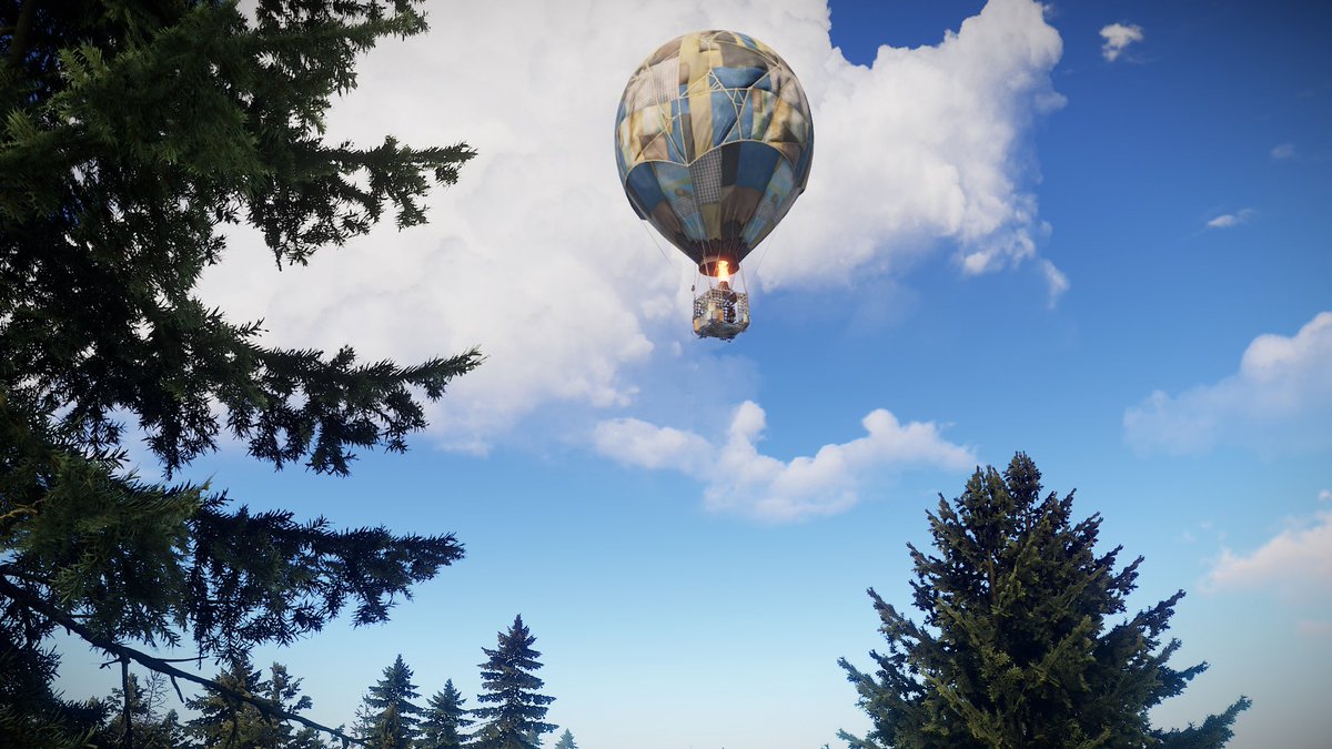 IAmHolmzy's tweet photo. It’s a bit dangerous in the skies at the moment, make sure you keep a low altitude guys! https://t.co/33QlyRQPsl