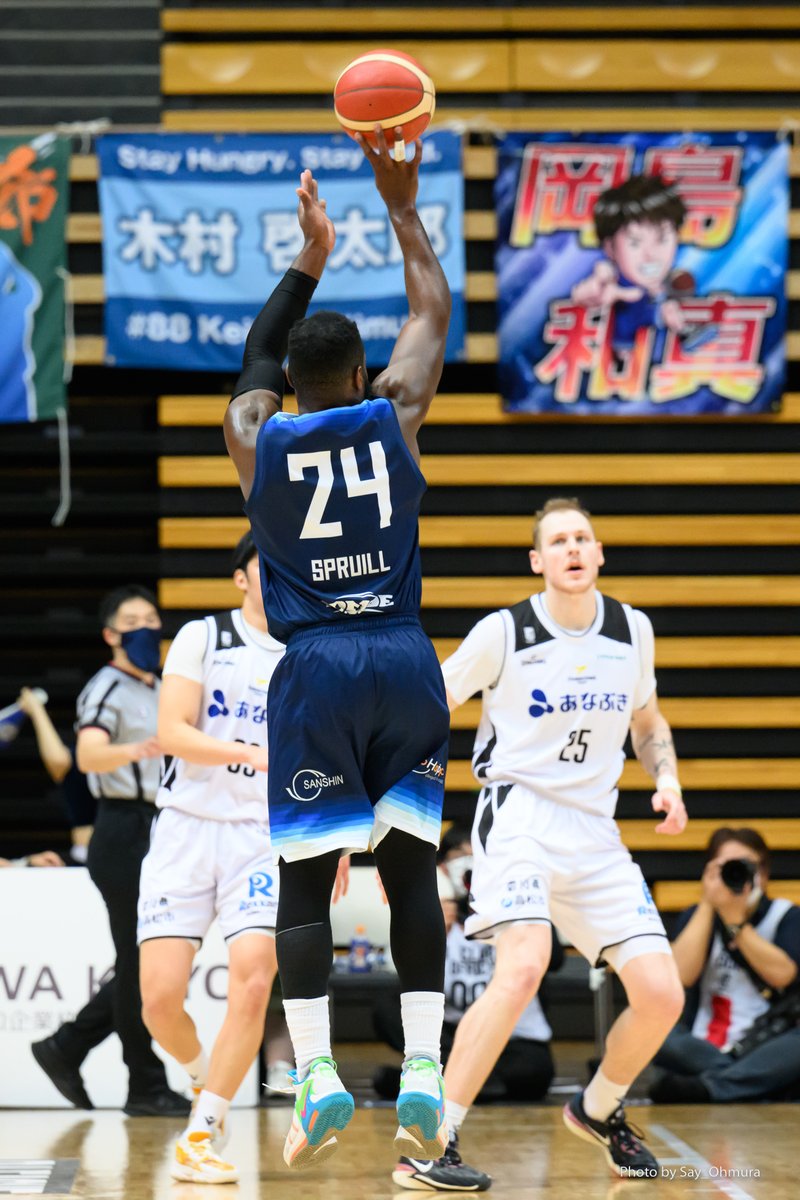 say_ohmura's tweet photo. 20230206
アースフレンズ東京Zvs香川ファイブアローズ
#アディソン・スプライル
#AddisonSpruill
#アスフレ #tokyoz https://t.co/9FKkdquTZC