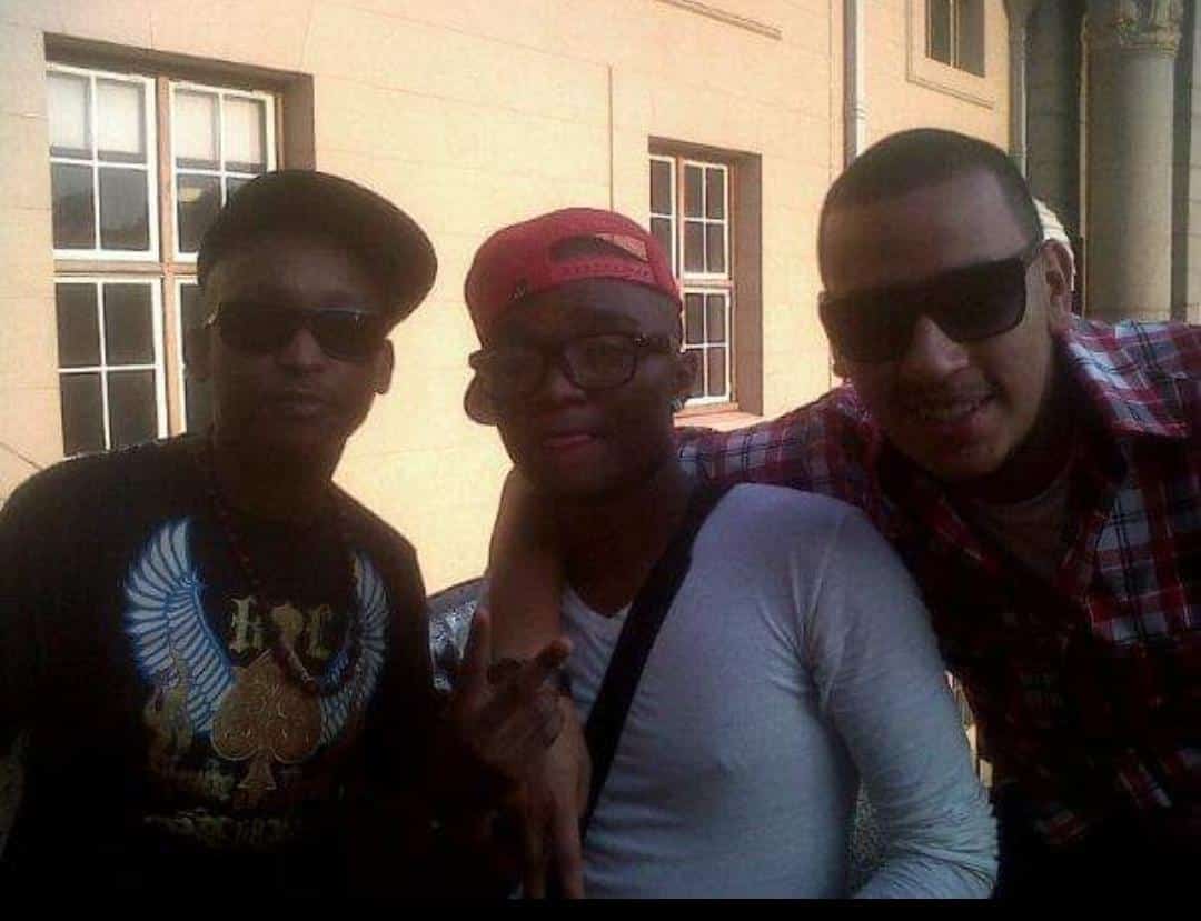 mellymusic_sa's tweet photo. Stil can't believe you gone, #JusticeForAKA https://t.co/T6MyS1fdOg