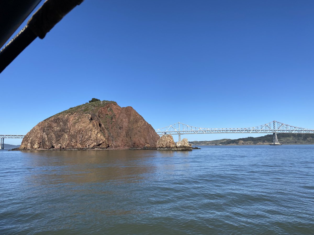 Frannydink's tweet photo. I am out on San Francisco bay with @Liam_ODonoghue from @ebyesterday. Everyone should take this history tour. Today it is Richmond but I also loved the tour about Oakland and Berkeley. https://t.co/y2zdttHuQ6