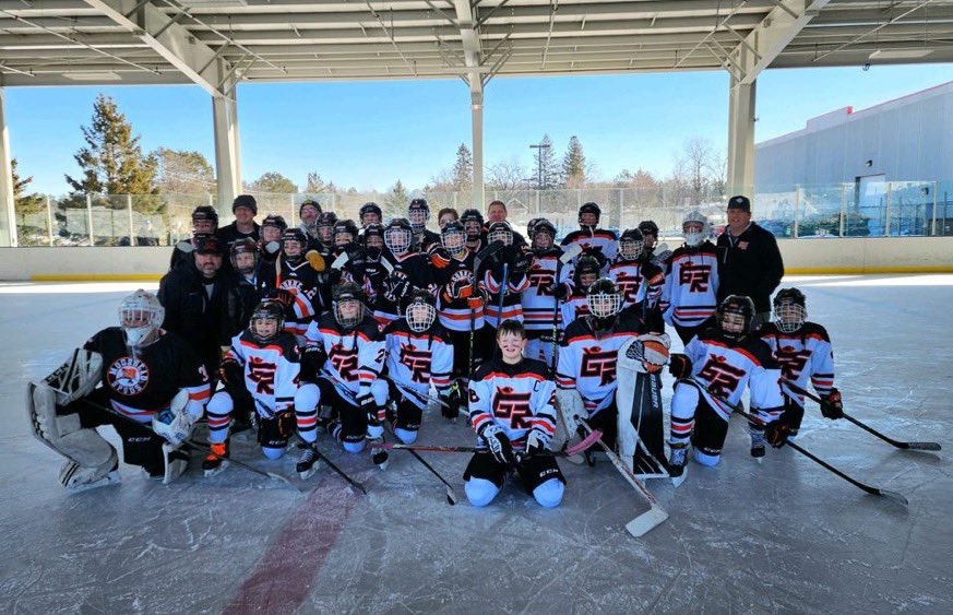 Moorhead PWB Black tweet media