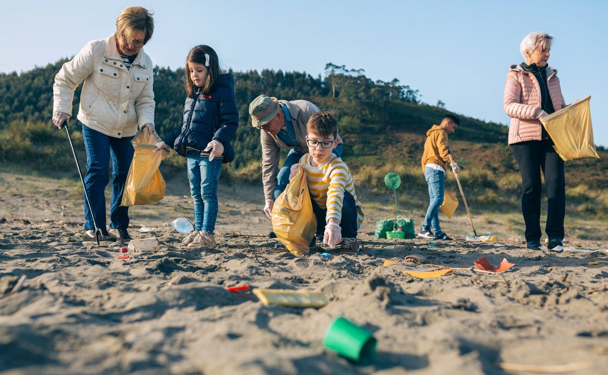 EcoDewiGroup's tweet photo. #beachcleans this week:
๐ Fri 17th Feb, 10am. Newgale. Meet at PEBBLES CARPARK (South end)
๐ฆญSat 18th Feb, 11am. Whitesands. Meet in front of the Surf Life Saving Club.
Help us look after our marine environment on the #stdavidspeninsula in #pembrokeshire.
#keepwalestidy https://t.co/JVtzRKOPdG