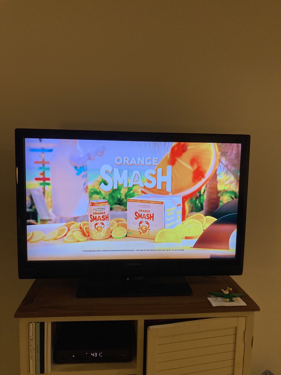 doopybrothers's tweet image. In VA, my brewery ran a commercial during pregame. If you come through the state, be sure to grab some Orange Smash. Proud little employee here.  #devilsbackbone #orangesmash