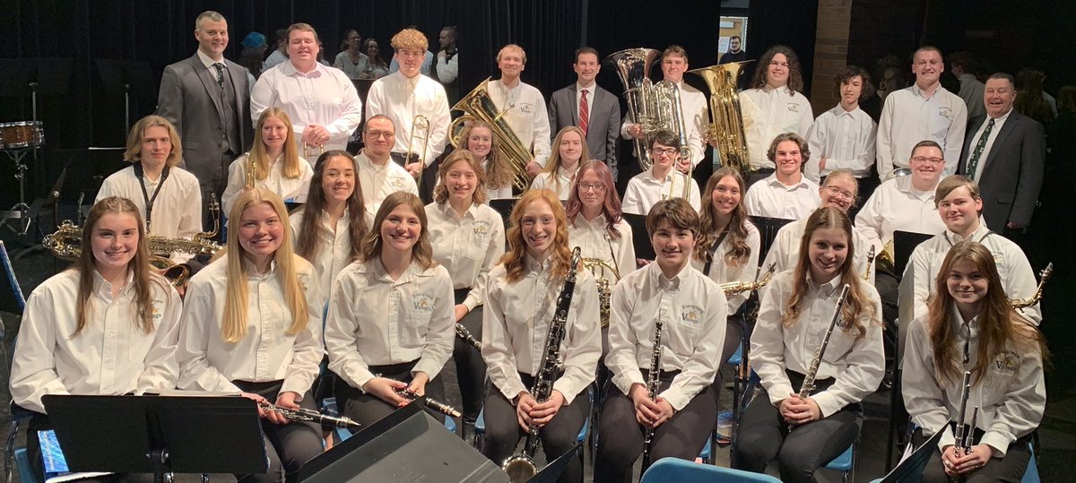 EVGVikingBand's tweet photo. These 30 students students were just Super this weekend representing the Evergreen Band at the Fulton County Honors Band. Absolutely a top notch effort and performance. Congratulations and thank you to each of you! https://t.co/mJZLJJwHCh