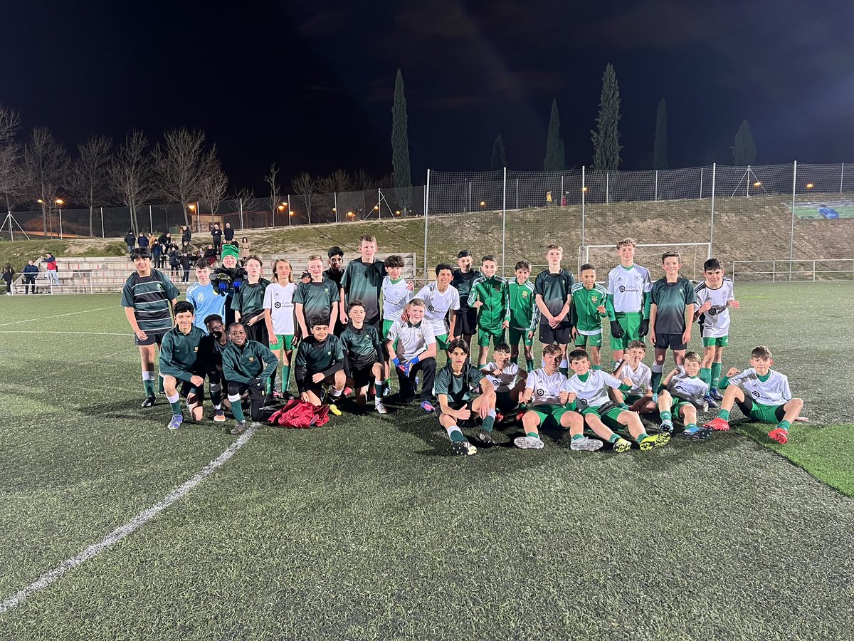 Farringtons PE Department tweet media