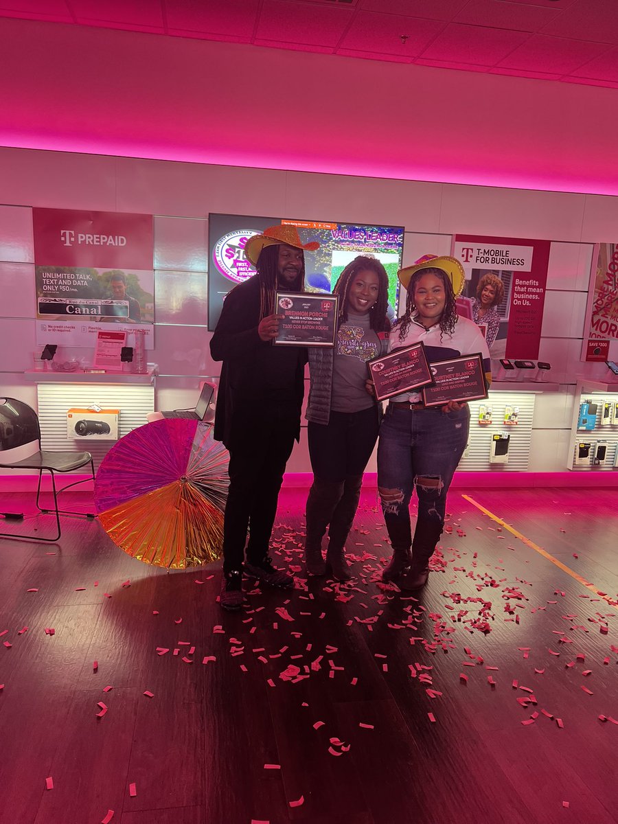 MagentaNinjaJax tweet media