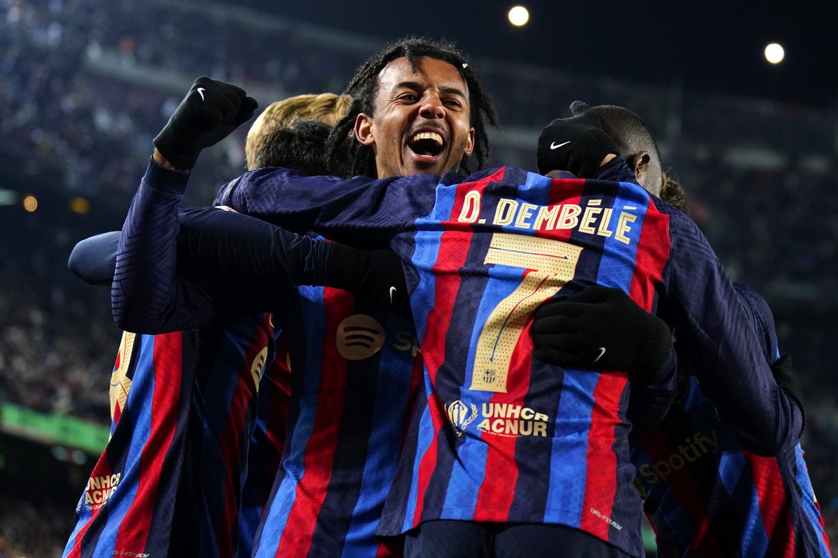 ActuFoot_'s tweet photo. 🤯 La série en cours du FC Barcelone :

✅ vs Valence
✅ vs Plzen
✅ vs Almeria
✅ vs Osasuna
🤝 vs Espanyol
✅ vs Intercity
✅ vs Bétis
✅ vs Real Madrid
✅ vs Ceuta
✅ vs Getafe
✅ vs Sociedad
✅ vs Gérone
✅ vs Bétis
✅ vs Séville
✅ vs Villarreal https://t.co/FPXo1BJSUZ