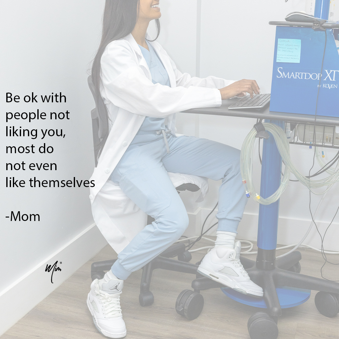 Mimscrubs's tweet photo. Momma knows best 💡

#Mimscrubs https://t.co/g5hujxX76o