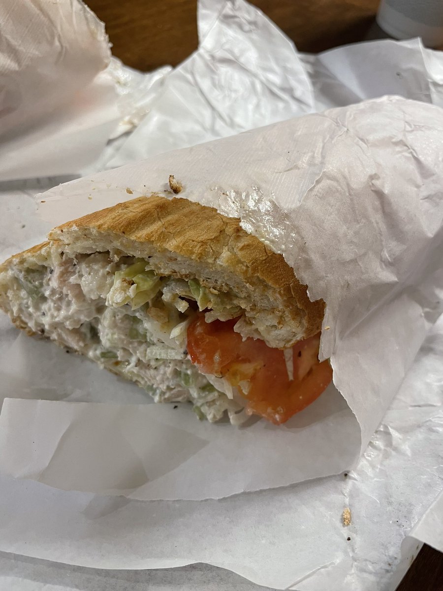 benuffan's tweet photo. Strong ratio and seasoning. Very fresh. All around, just a solid chicken salad. Grapes would put it in the high 8’s. Final score: 7.7 https://t.co/08t6eabONN