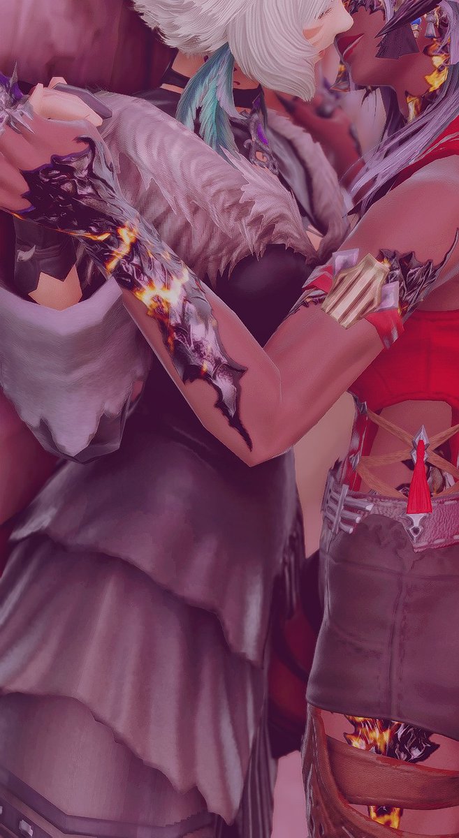 Intoxicating Shades of Red tweet media