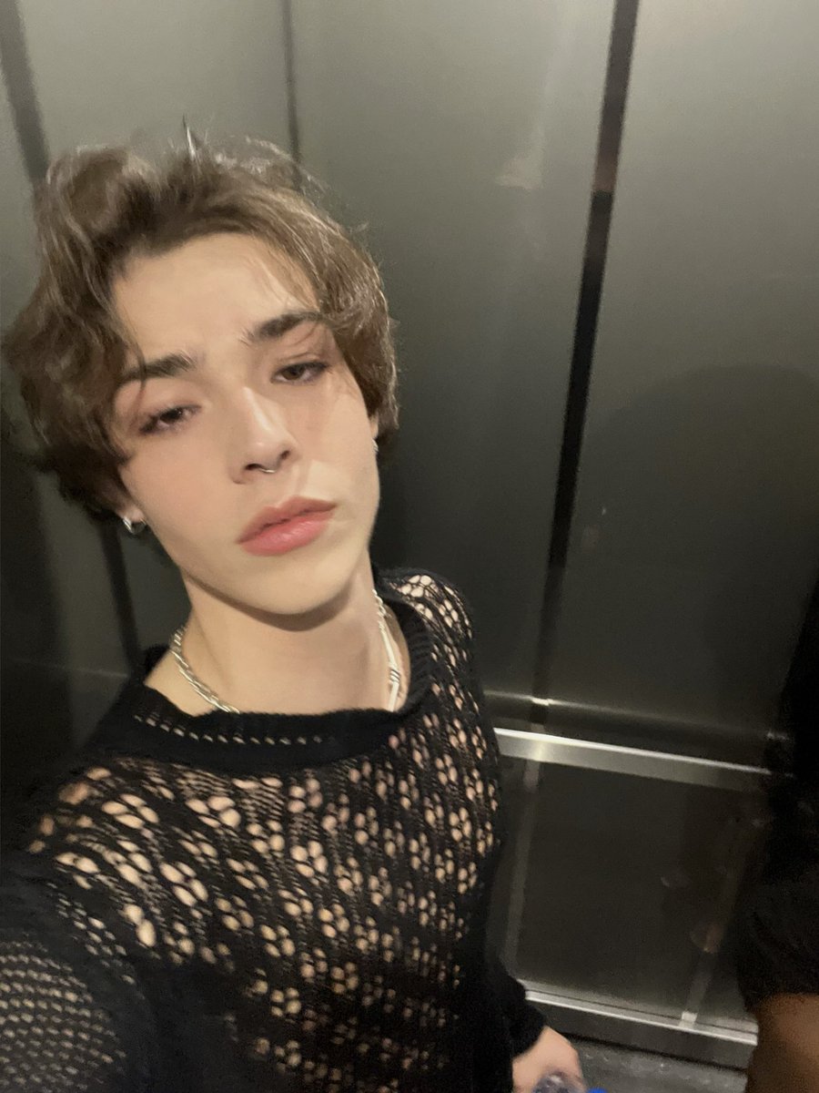 joey :) on Twitter: "RT @okjohnnyboy: definitely was not water"