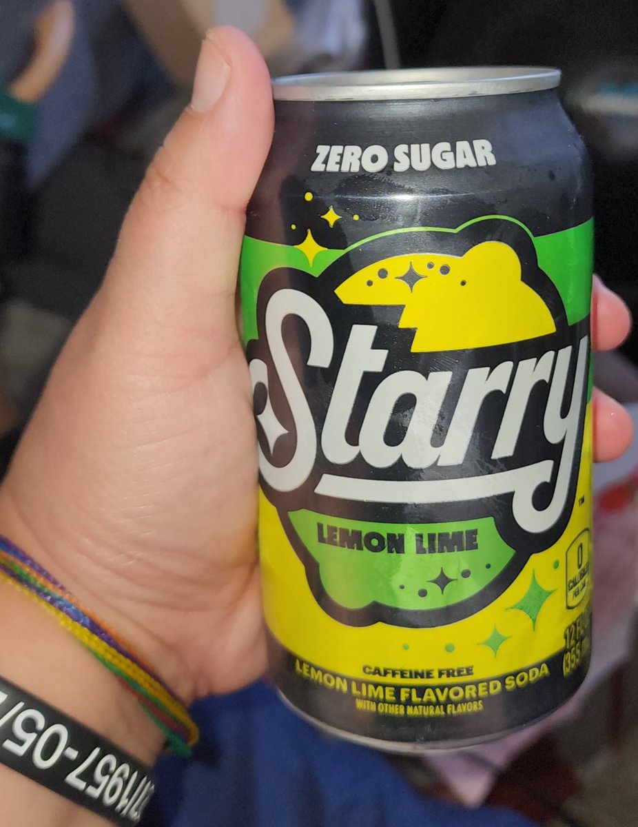 gatoradelaker's tweet image. #barbacoa 🥰🌮 #cupcakes 🧁💚
#porkbuns w/ a side #starry 🍋👍