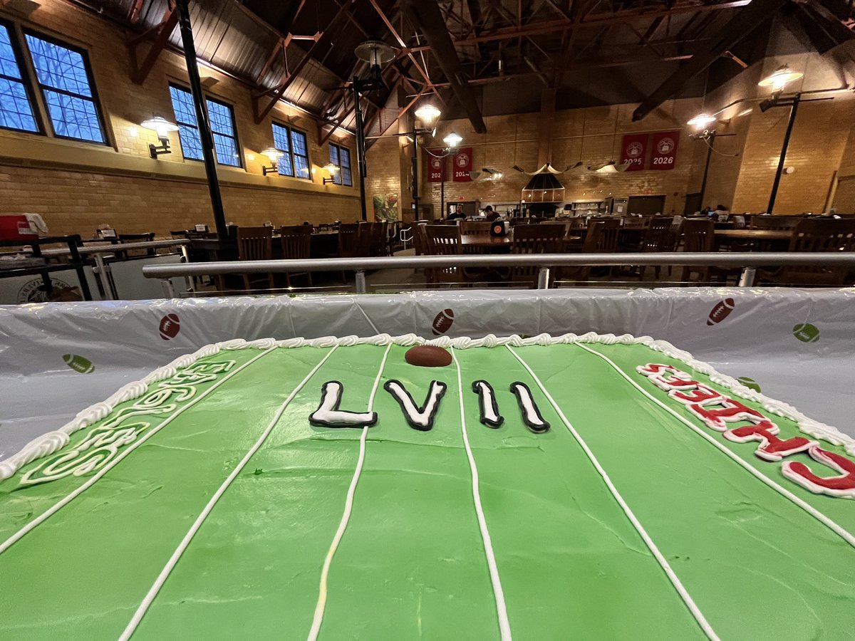 ClarkDining's tweet image. Which side do you root for? It doesn’t matter, you can still enjoy our cake tonight in Higgins!