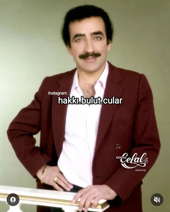 YAKAMDAN DÜŞMEYEN BU ZULÜM, KADER İSE
ÜMİTLERİM HER GÜN TERS'E DÖNERSE
GÜNDÜZÜM GECEDEN FARKSIZ BİTERSE
BEN BÖYLE HAYAT'A İSYAN EDERİM

#hakkıbulut
