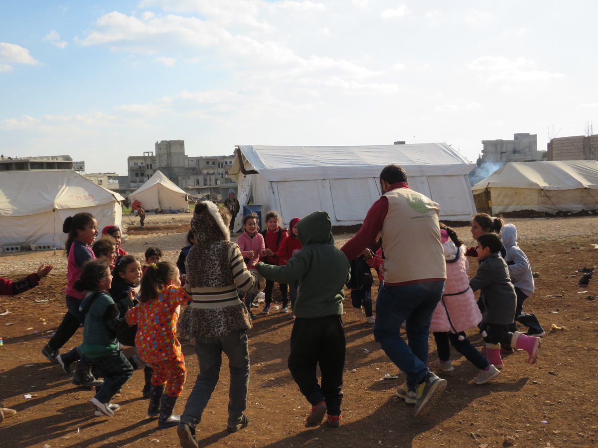We were with them in Azaz, Aleppo
They lost their most precious possession...
.. be with them
#لستم_وحدكم
#YANA_Compaign 
Victims #TurkeySyriaEarthquake can't wait
More info: 
yanacampaign.org
Our teams continue reaching victims, distributing urgent food and non-food items