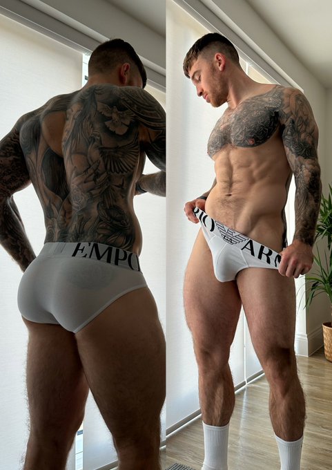 Click https://t.co/3x6d7ZPEFy for my adult content 🔞😉 https://t.co/iWHiqDHjVV