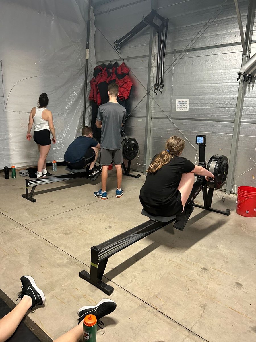 niagarafallsrc's tweet photo. .
.
📷 a few videos to come
.
.
.
#rowing #rowinglife #rowingmachine #rowingrelated #rowingclub #rowingworkout #rowingteam #rowingmotivation #rowingpost #niagarafalls #niagarafallsrowingclub https://t.co/itf4ly525V
