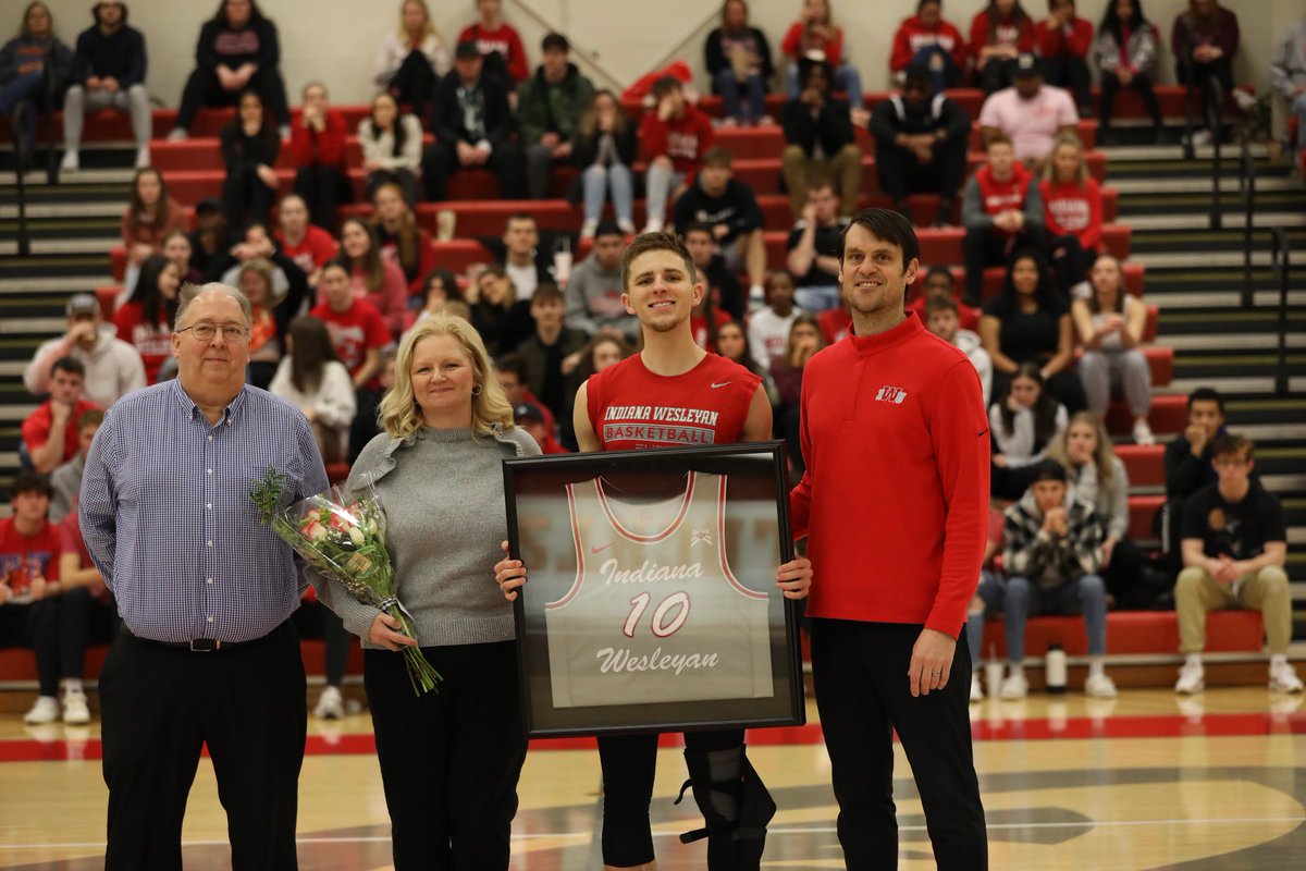 IWUHoops's tweet photo. Next we honor Luke Stephens.

Luke is one of the most loving men in our program. As someone who desires to develop relationships with every person in the locker room, Luke pours into everyone from the coaches to the managers. https://t.co/QI94BANjRQ