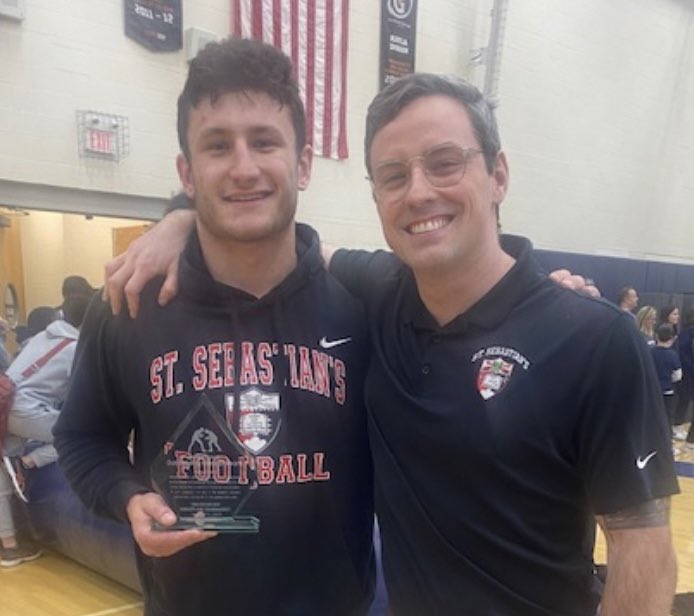 Senior Captain Landon Bailey (215lbs) won Most Outstanding Wrestler at the Graves Kelsey tournament yesterday. Congrats Landon!