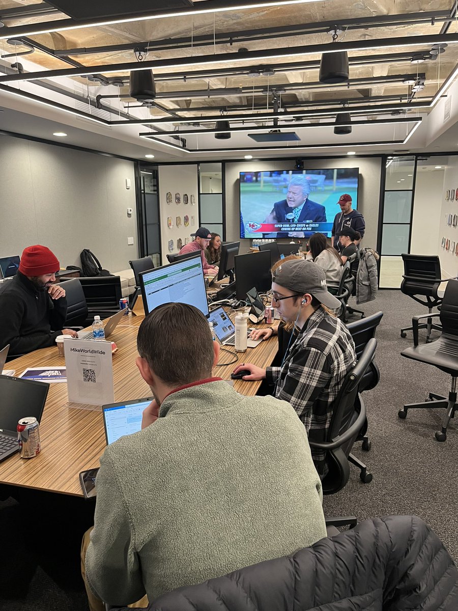 The <a href="/MWW_PR/">MikeWorldWide</a> war room is in fifth gear for client <a href="/FanDuel/">FanDuel</a>. The brand is expected to do 17M bets around the SB and the earned PR and social is out shouting the competition 8 to 1. Kick of Destiny, let’s go Gronk! #sb57 #pr #sportsbiz