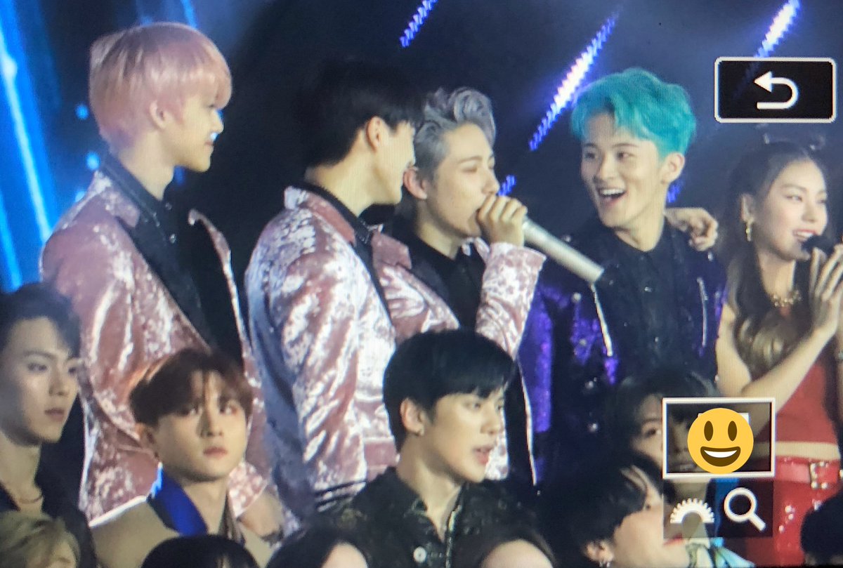 191227 kbs gayo daechukje
© howhappy_me