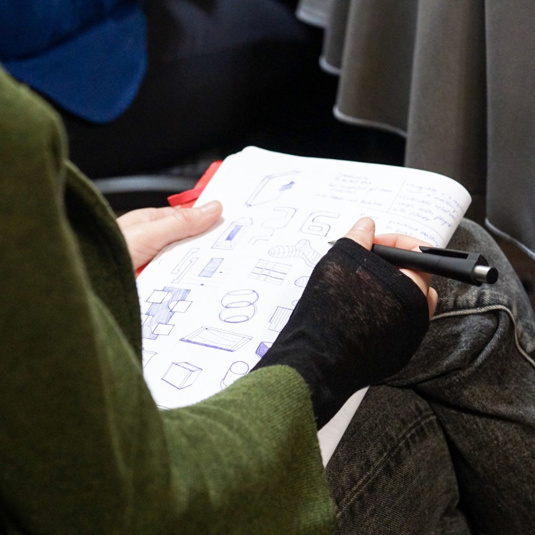 IDSA's tweet photo. ✨Grab tickets at https://t.co/D6YVFrB14g for IDSA's Women in Design Deep Dive 2023, March 29-30. Attendees can join in-person in Chicago, or tune in virtually! Session topics include design thinking, inclusive practices, creative team building, goal-setting, &amp; more.✨ https://t.co/lmj0Uf2Qqt