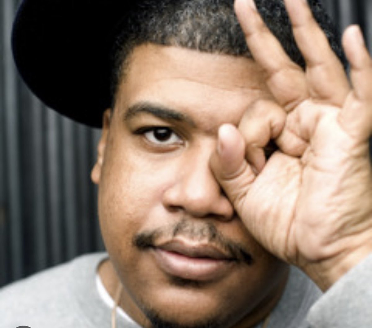 czr311's tweet image. Very sad day for HIP-HOP fans, he was a part of my youth and this was the very first song I memorized as a kid RIP #Trugoy #PlugTwo #DeLaSoul