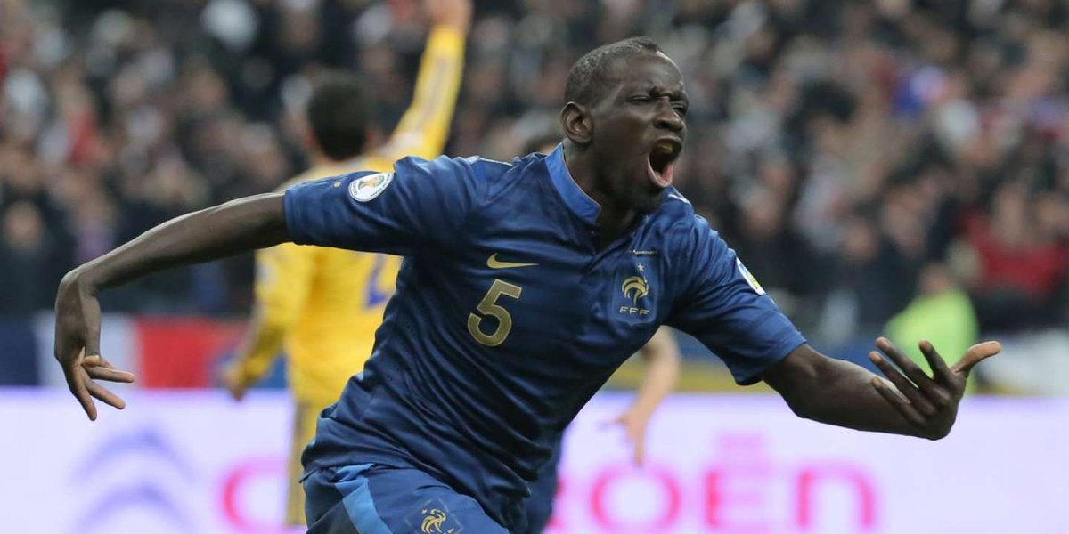 LaPauseFootball's tweet photo. 🎂 Joyeux anniversaire à celui qui a qualifié la France à la Coupe du monde 2014. 🇫🇷

Mamadou Sakho fête ses 3️⃣3️⃣ ans ! 🥳 https://t.co/43hqujTzHY