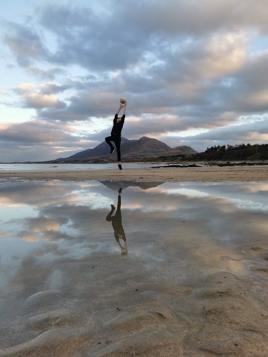 dbcusack's tweet photo. @LouisburghGAA Training for the new season at #OldHead https://t.co/FAhN0h3ncm
