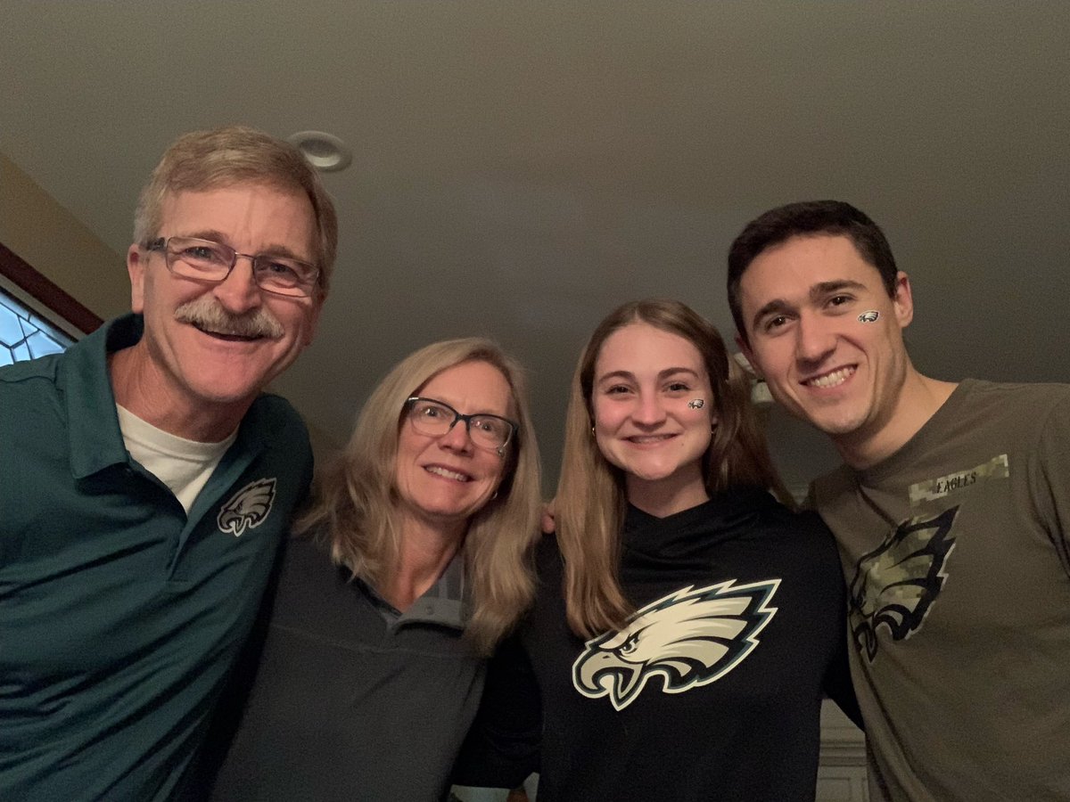 P_Magri's tweet photo. GO BIRDS!  🦅 @Eagles https://t.co/PRnZwMRl7W