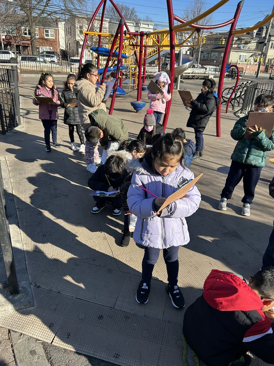 PS 280Q 1st grade tweet media