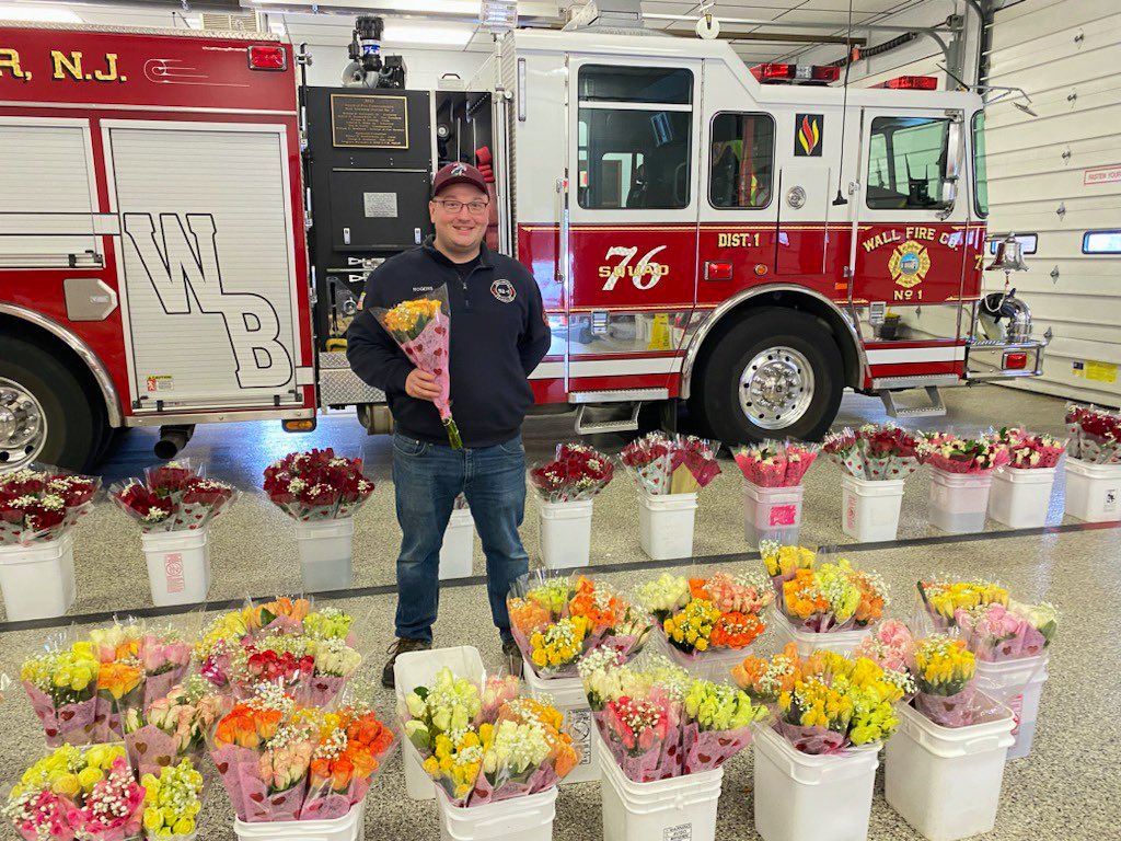 Volunteers of Wall Fire Company #1 & Ladies’ Auxiliary welcome everyone to their annual rose sale fundraiser Monday 10-7 & Tuesday 9-7: 1511 18th Ave. (A new photo w/ a few from earlier years.) Thank you to the volunteer firefighters! #wallnj #walltownship #monmouthcounty #nj 🚒