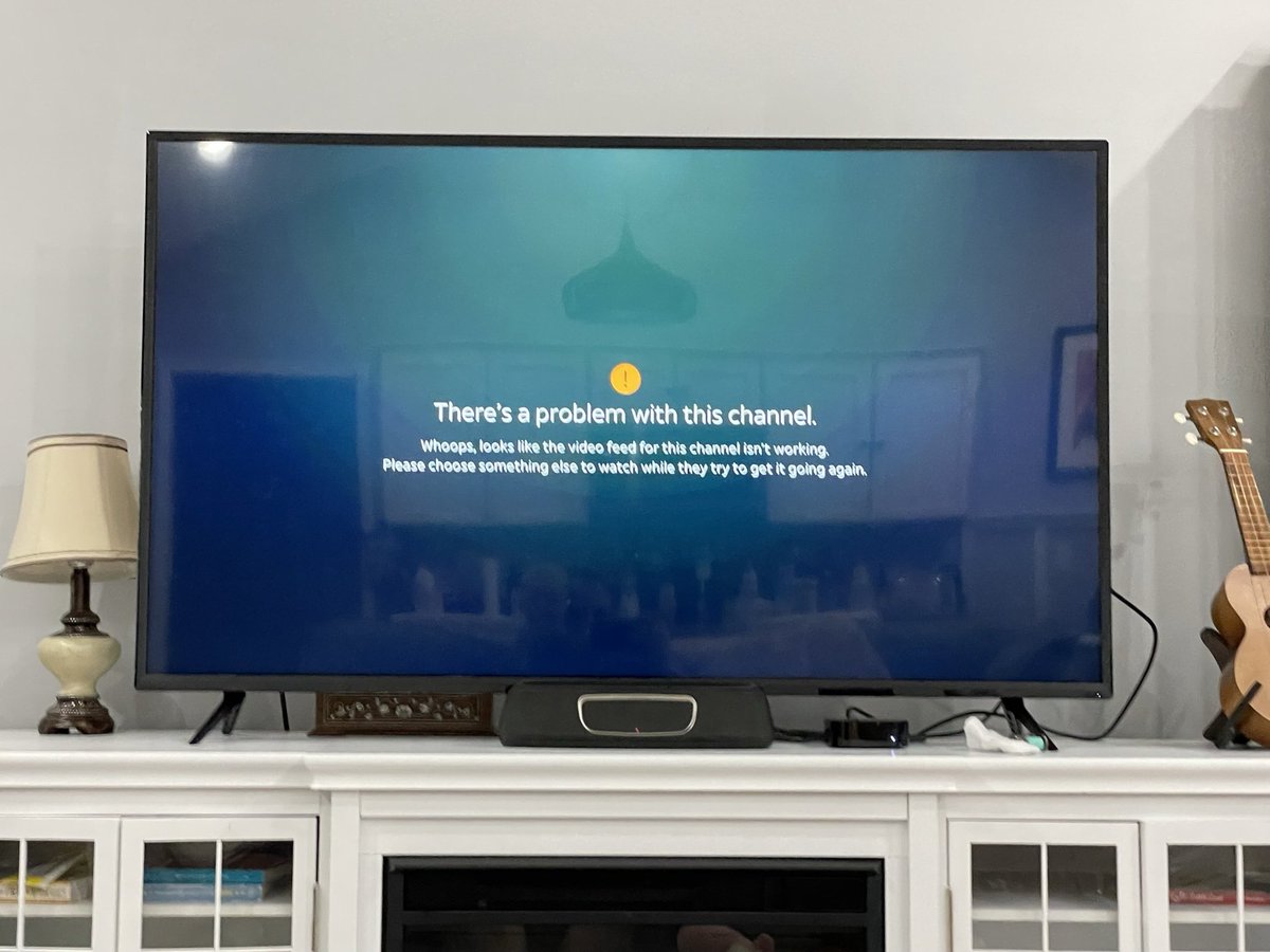 timsavage's tweet photo. #DirectTVStream for the Super Bowlโฆ. Awesome ๐ค @DIRECTV #SuperBowl https://t.co/aoy5OuOgLb