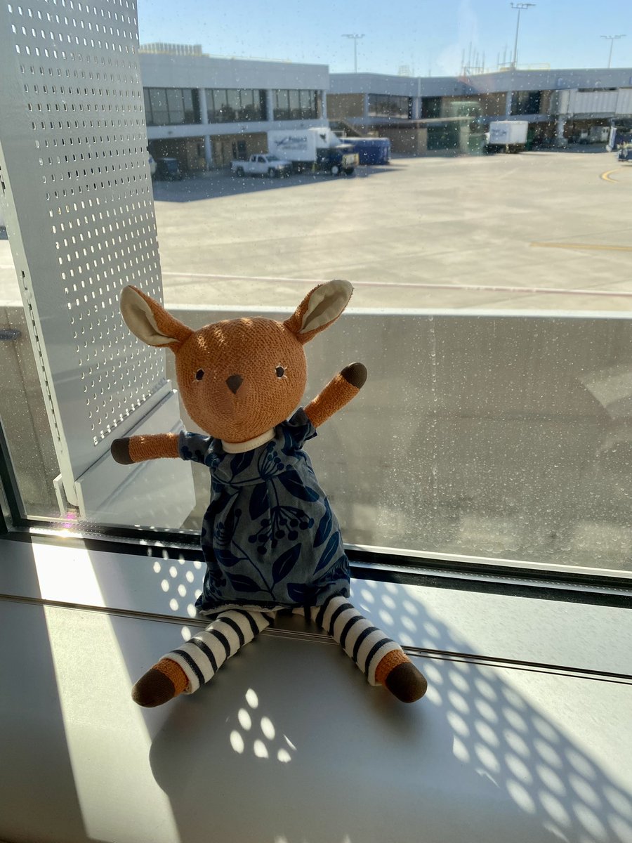 Really looking forward to visiting <a href="/USCChemistry/">USC Chemistry</a> tomorrow! Can’t wait to hear about the cool work going on there, catch up with <a href="/JahanDawlaty/">Jahan Dawlaty</a> and share some of our newest research. Doe doe is coming along too thanks to my thoughtful daughter. <a href="/Momademia/">Academic Mom, PhD</a>