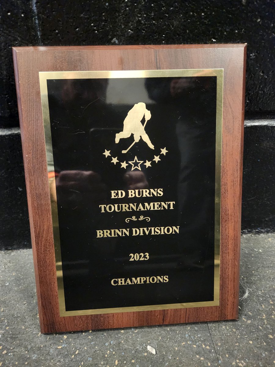 TMHSHOCKEY's tweet photo. REDMEN WIN! Goals by Feudo, Barnes(2), Chapman, Cooke, &amp; Insogna #Bucket Barnesy #MVP💪 #PackALunch guy Jackson 👏 #BigBen 25 saves #RedmenWin #RedmenPride 
Next: Sat 2/18 3p Home v. Winchester again. @MassHSHockey @MHLbbiglive @MassNZ @HNIBonline @In_The_Slot https://t.co/wNJ0i6Yu4c