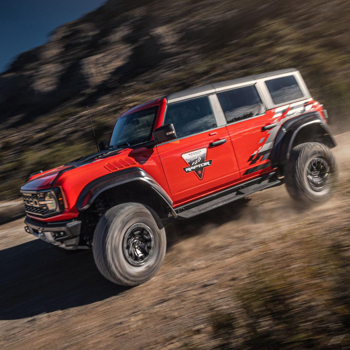 GaukMotors's tweet photo. Just like the King of the Hammers race, our Bronco Off-Roadeo Raptor Experience for our customers combines all of the thrilling and unforgiving terrain and conditions of the Mojave Desert with professional off-road instructors and school-provided Bronco Raptors for a #BuiltWild® https://t.co/4v2So1ne9o