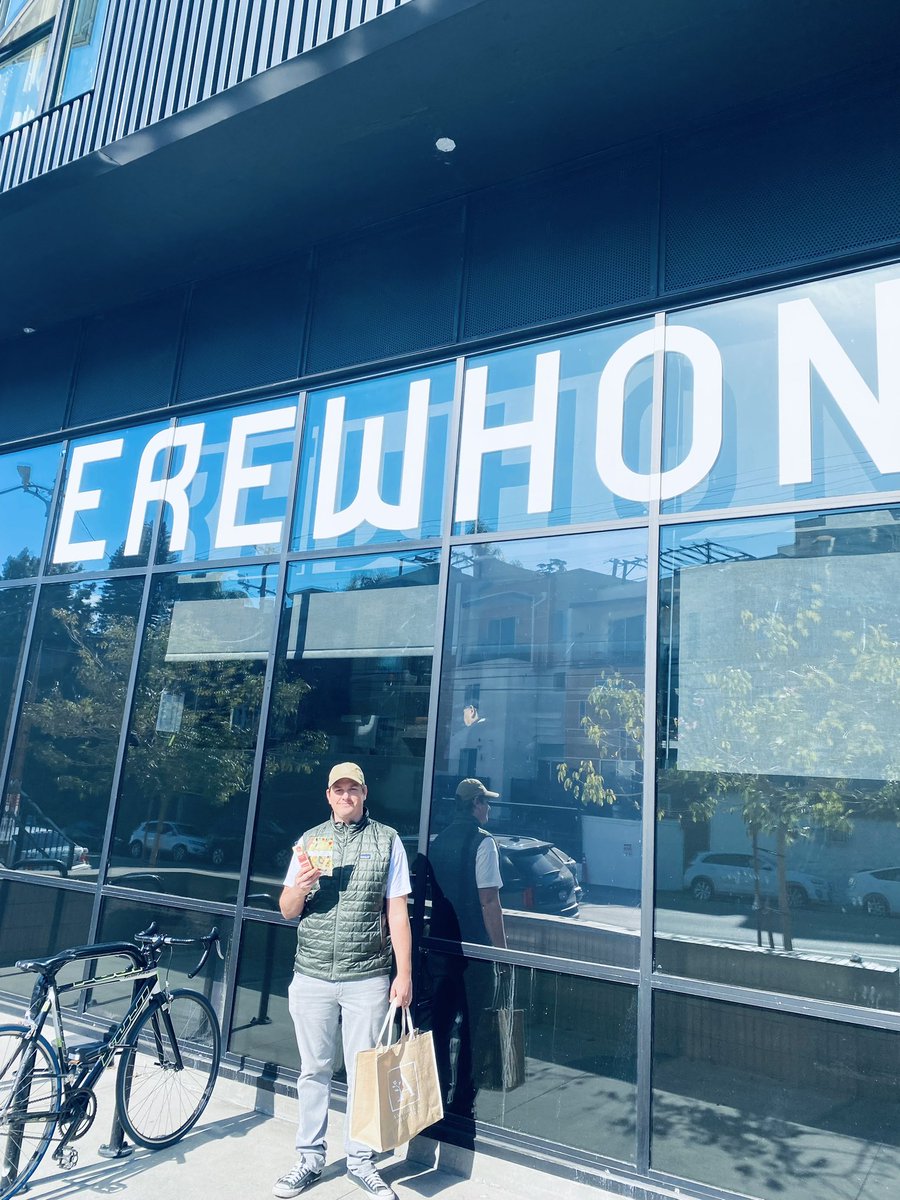 AmborellaOrg's tweet photo. @AmborellaOrg now available at all @ErewhonMarket locations! Eat,Plant,Love https://t.co/wpxQvJrhDR
