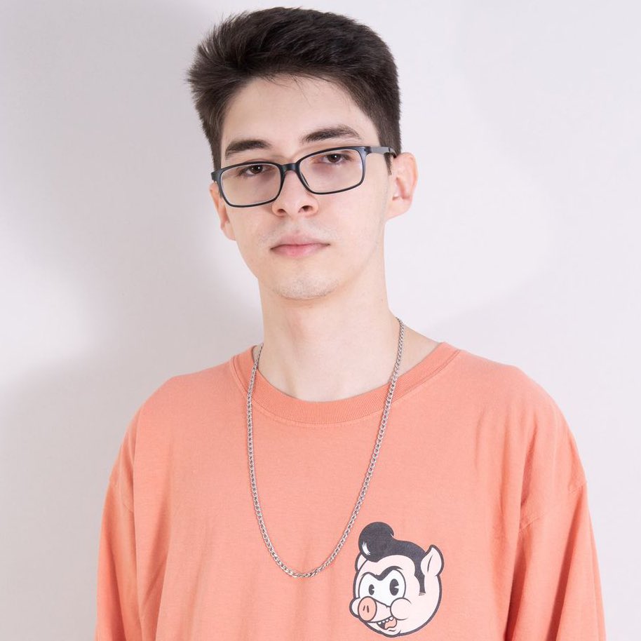 choquei's tweet image. 🚨BRASIL: Remix de “Rude Boy” feito por Rihanna no #SuperBowl  foi feito por DJ Klean, de 20 anos, da Bahia.