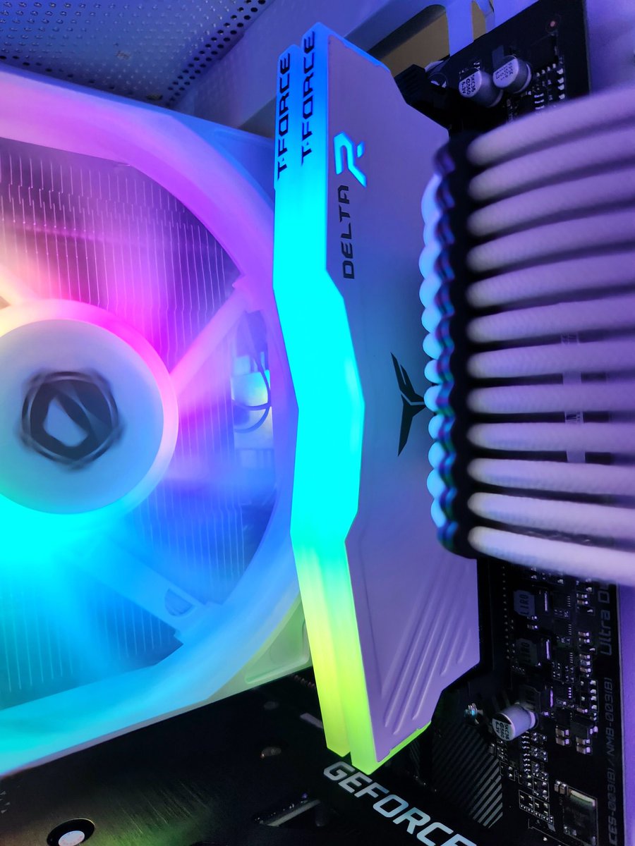 JetTechCustoms's tweet image. So ready to get started on the next build! 😤 #pcbuilders #gamingpc #custombuilt