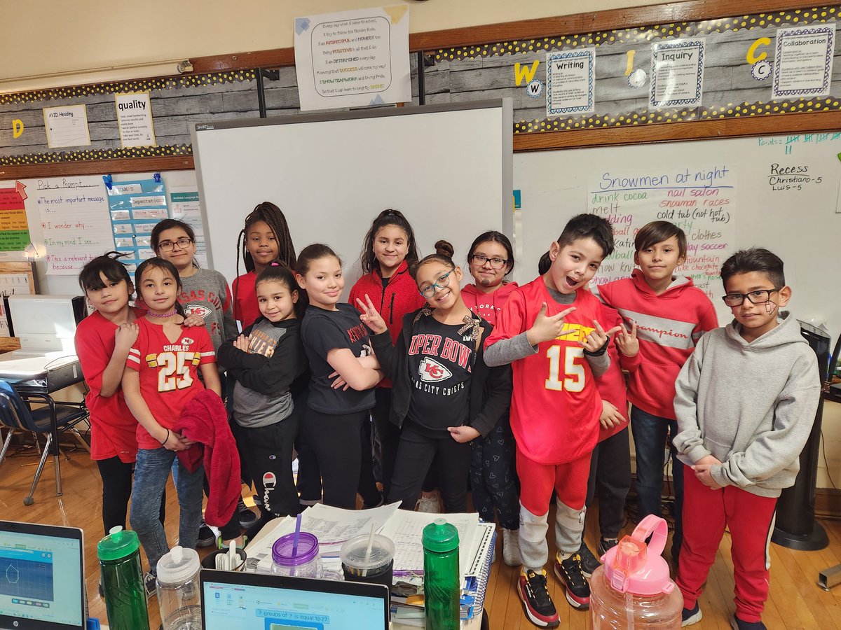 IrvingElementa1's tweet photo. Here's a few pics from #RedFriday. #SuperBowlSpiritWeek #SuperBowlLVII  @Chiefs #IrvingShines #wpsproud https://t.co/1bQ9P91ZA1