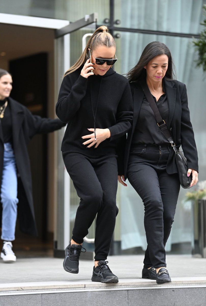 Female Celebrities on Twitter "Amanda Holden. Nips so hard."