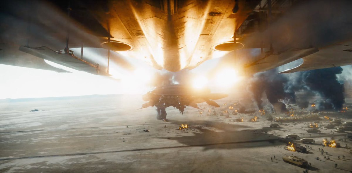 Itssan17's tweet photo. Flash vs Dark Flash and Supergirl vs Zod &amp; Kryptonians. THIS IS DC AT ITS PEAK HOLY SHIT https://t.co/Zsplr73kJ0