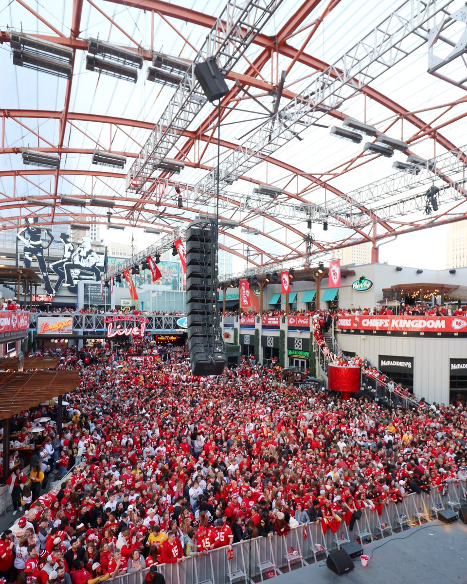 Visit KC on Twitter "This is Chiefs Kingdom. SBLVII"