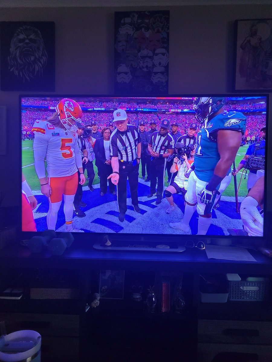 FantasyTmi's tweet photo. Are the zebras running wild tonight???? https://t.co/a9w9JMkASl